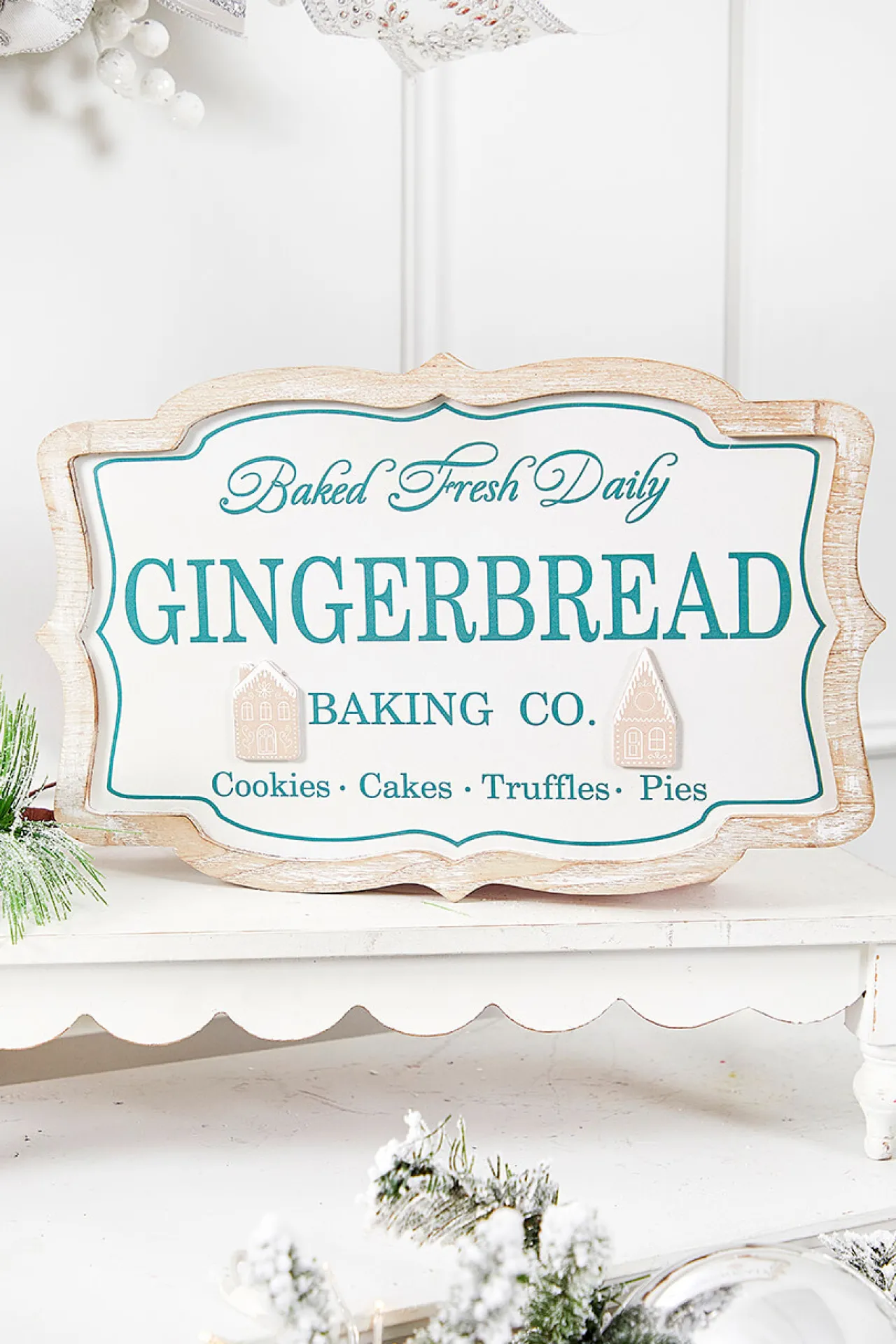 Fashion 15" Gingerbread Baking Sign Christmas Accents