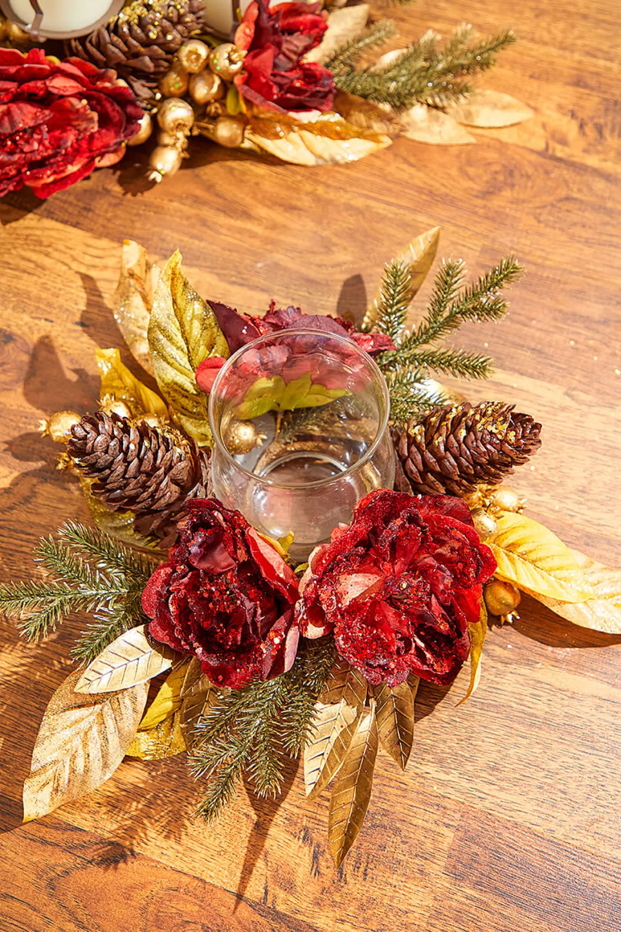 Best Sale 14" Gold Peony Laurel Candle Holder Christmas Accents