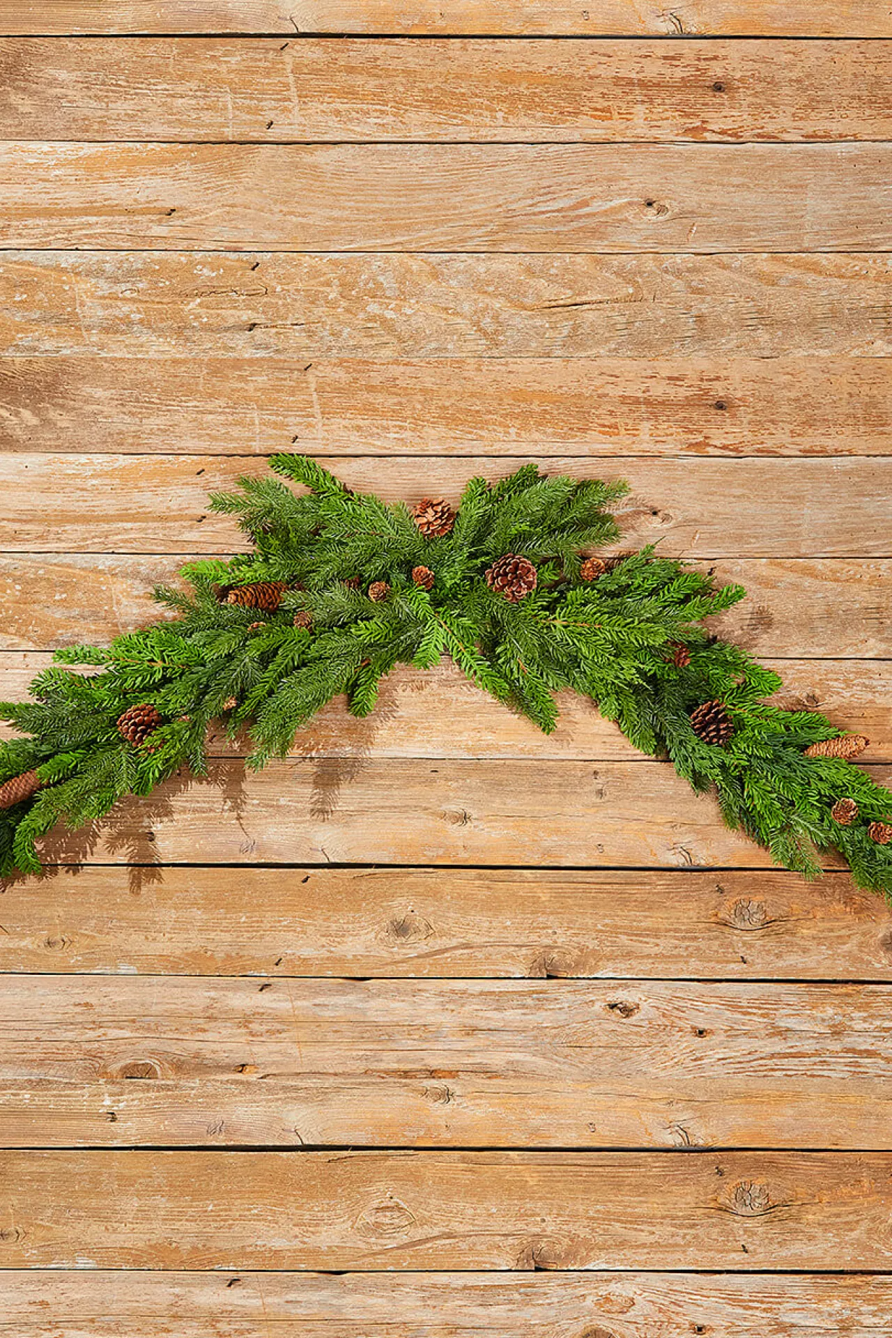 Hot 60” Noble Cedar Cone Tablepiece Christmas Garlands|Natural Greenery