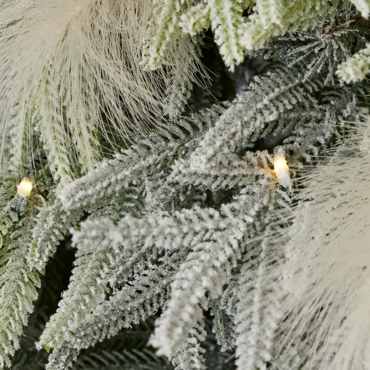 Hot 10' Pine And Pampas Artificial Christmas Tree With 800 Warm White LED Lights Christmas Trees|Christmas Trees