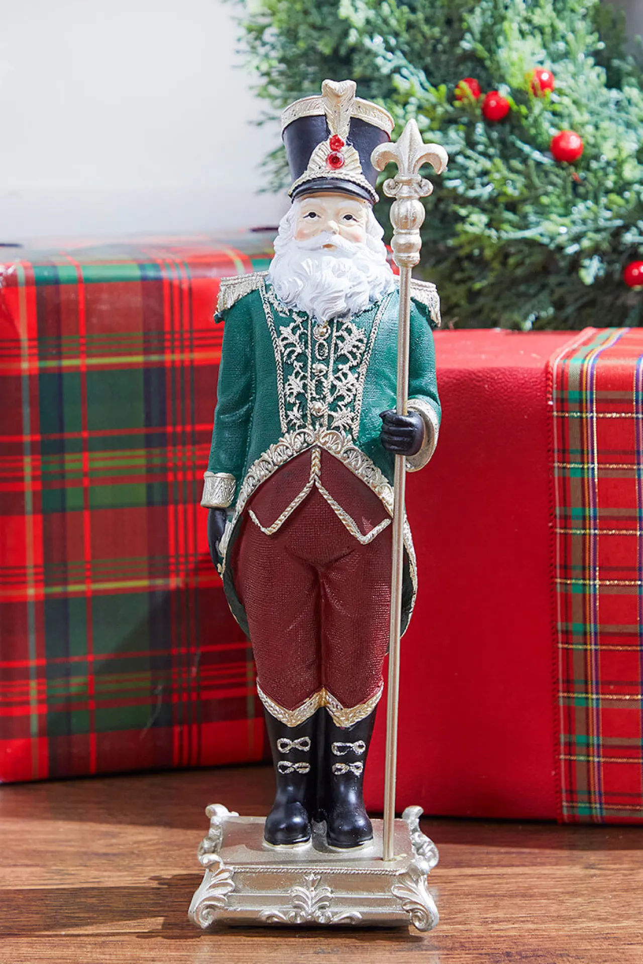 Best Sale 13” Resin Elegant Santa Soldier Figure Christmas Accents