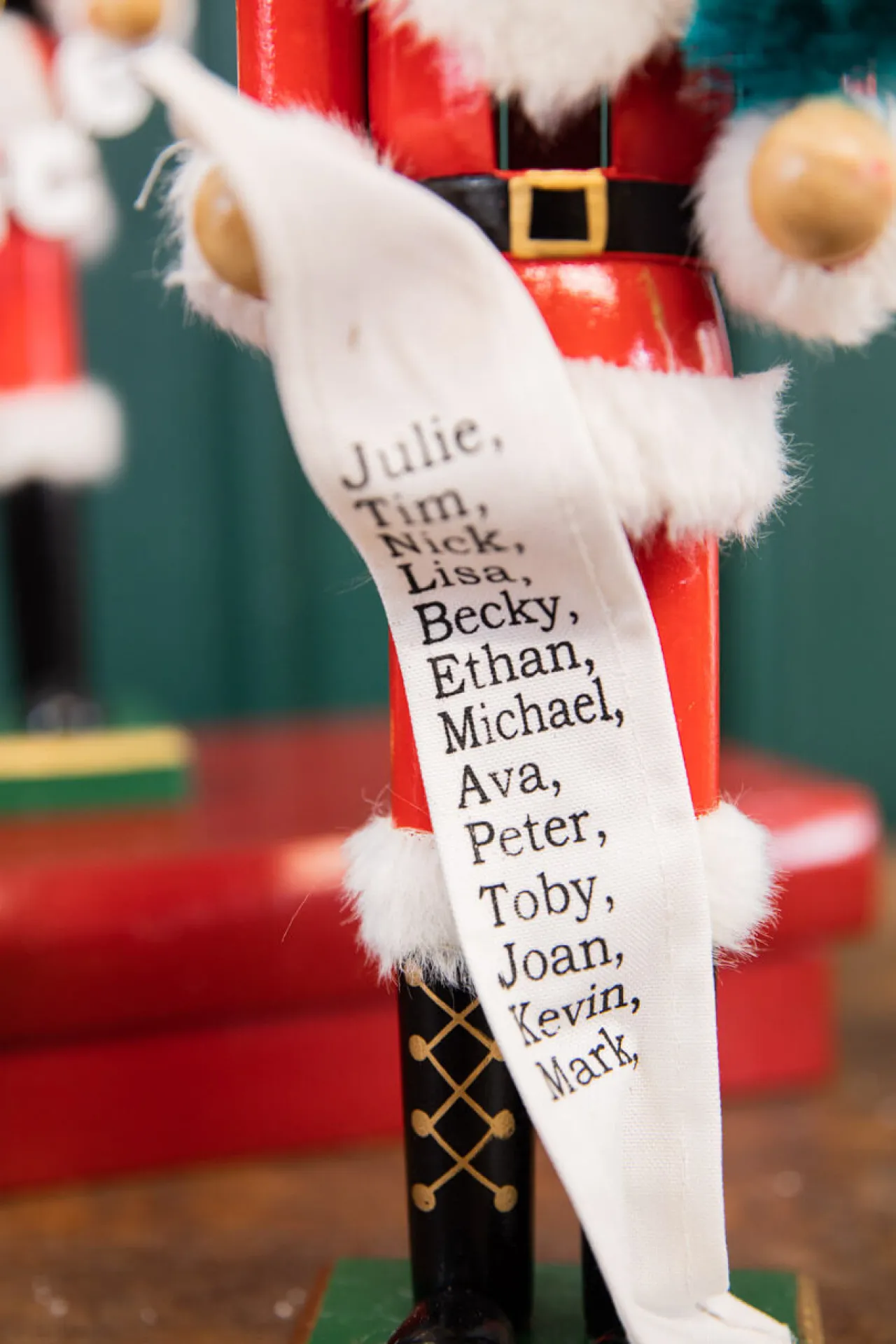 Cheap 15" Santa Nutcracker With List & Tree Christmas Accents
