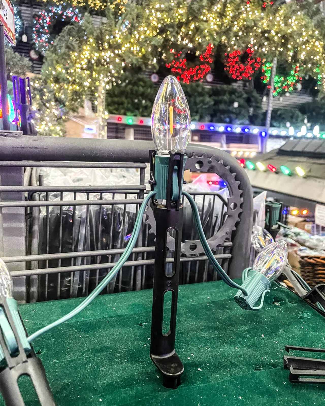 Hot Case - 11" Light Quick Stakes (500pcs) - (Light Stakes) Accessories|Outdoor Lighting