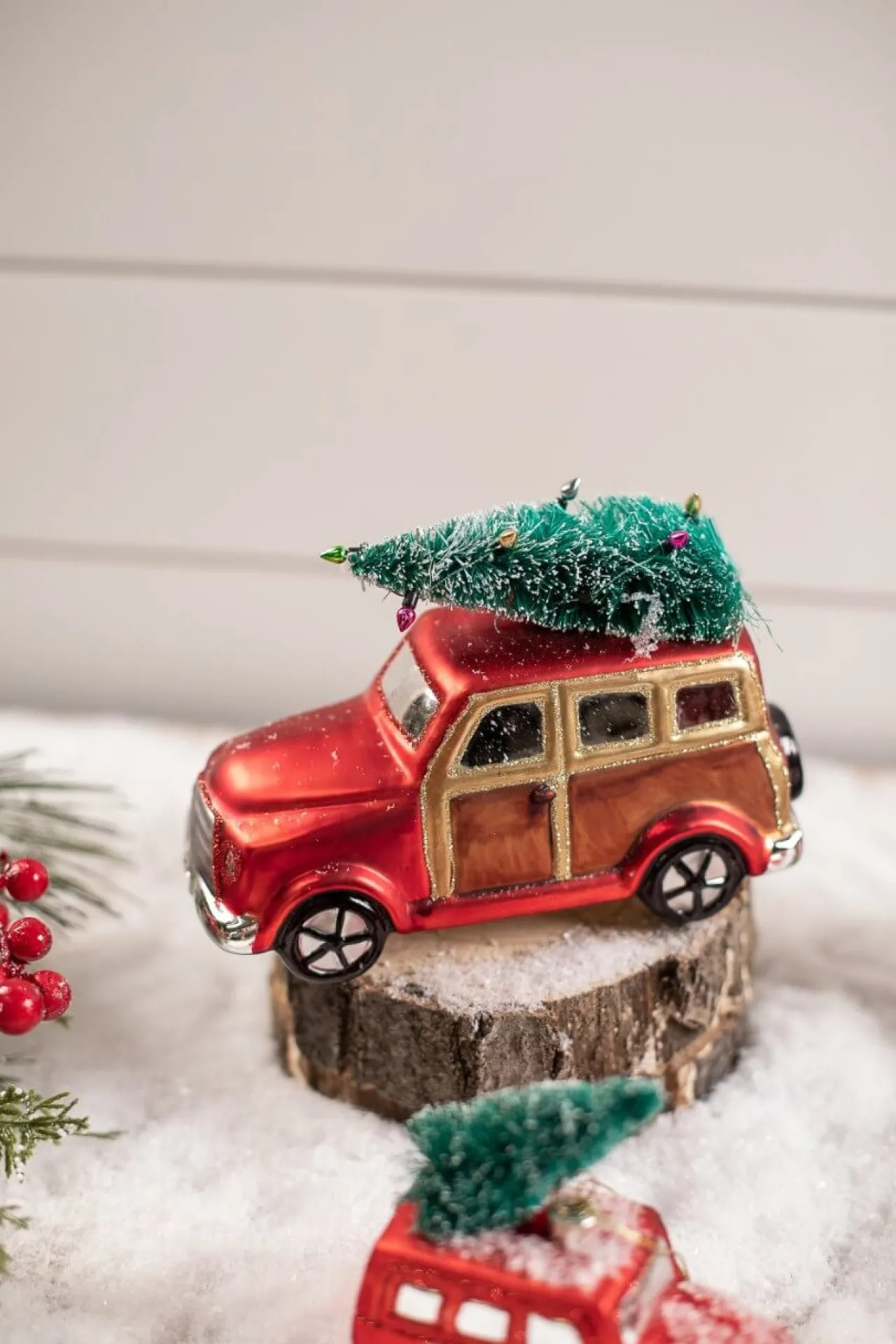 Clearance Glass Car With Bottle Brush Tree Décor Christmas Accents