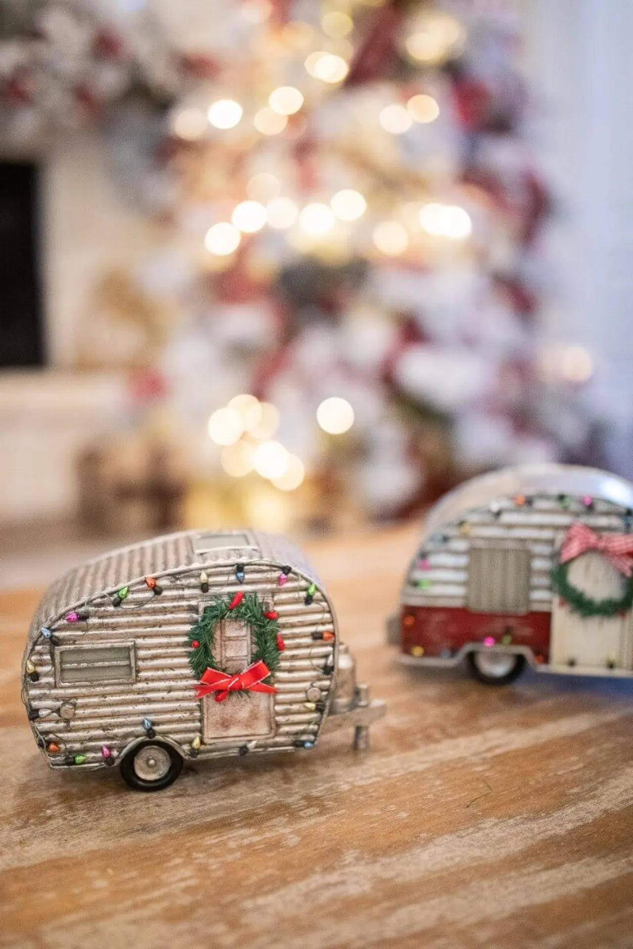Best Retro Travel Trailer Christmas Accents